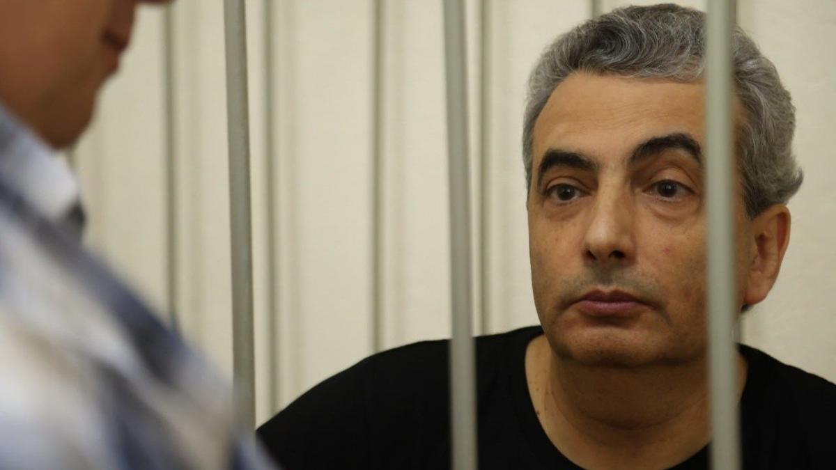«О правах и свободах — в другом месте». Льву Шлосбергу дали 11 лет